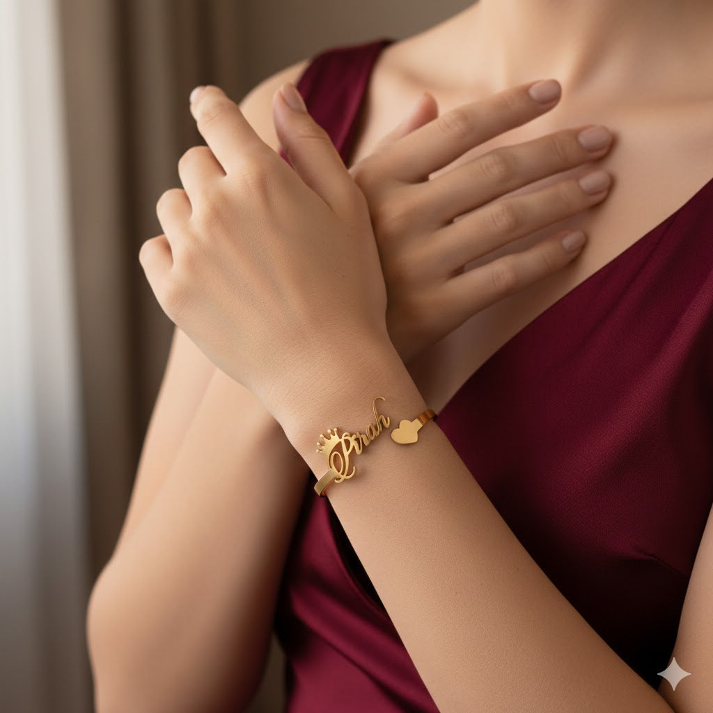 Personalized Cursive Crown Name Bangle