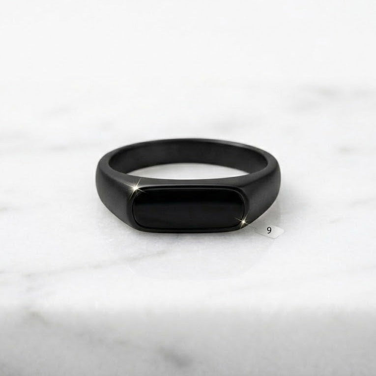 Midnight Bar Signet Ring Black Edition